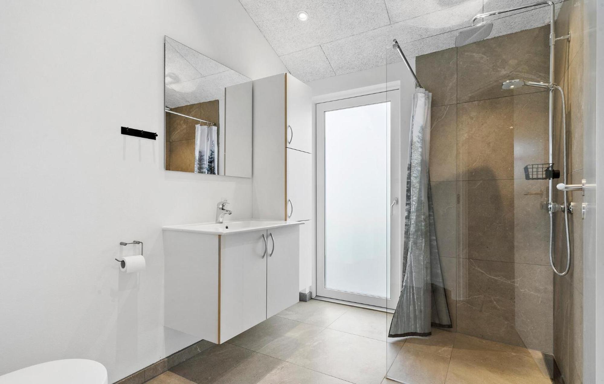 Beautiful Home In Tarm With Sauna Eksteriør bilde