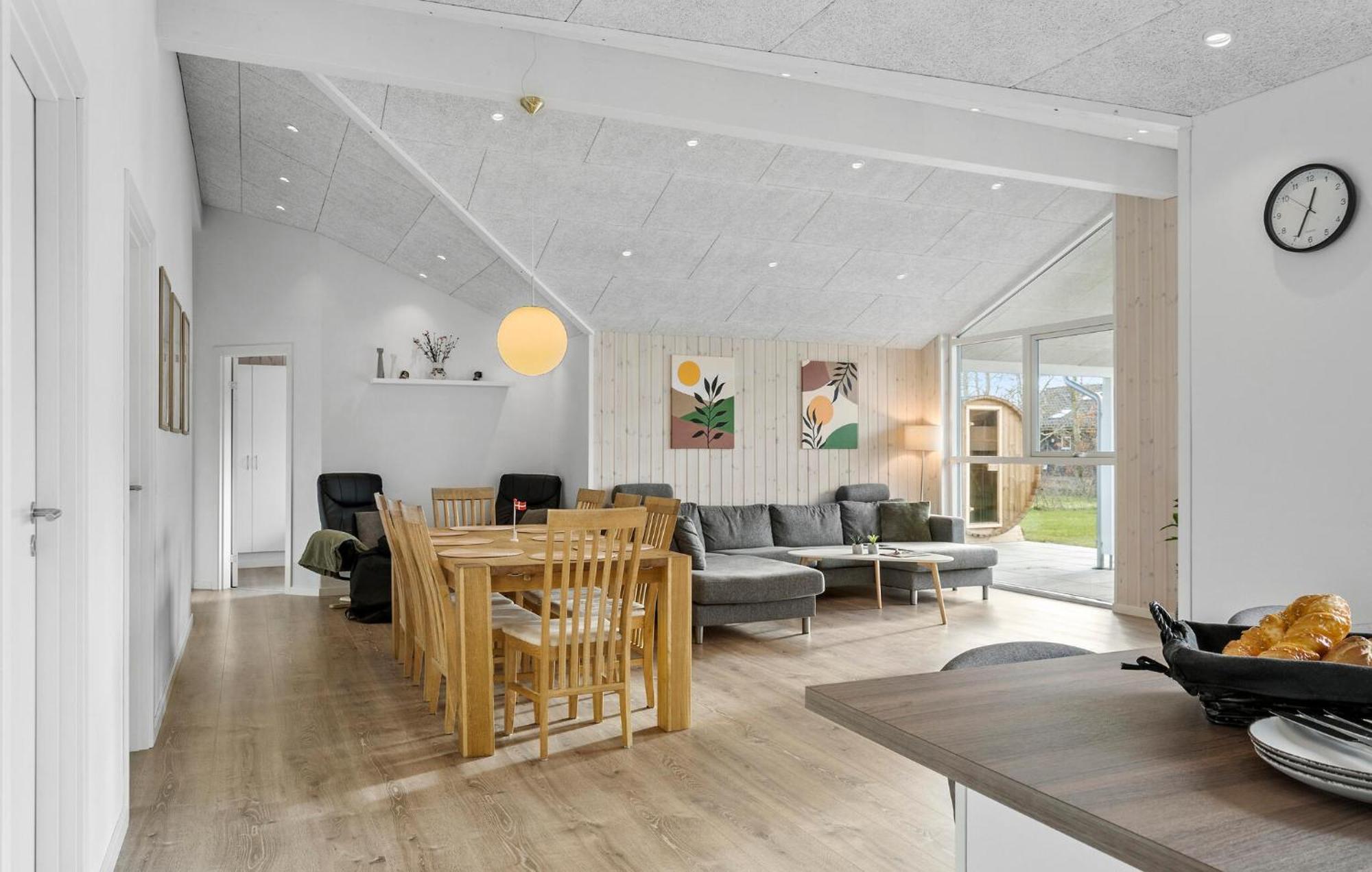 Beautiful Home In Tarm With Sauna Eksteriør bilde
