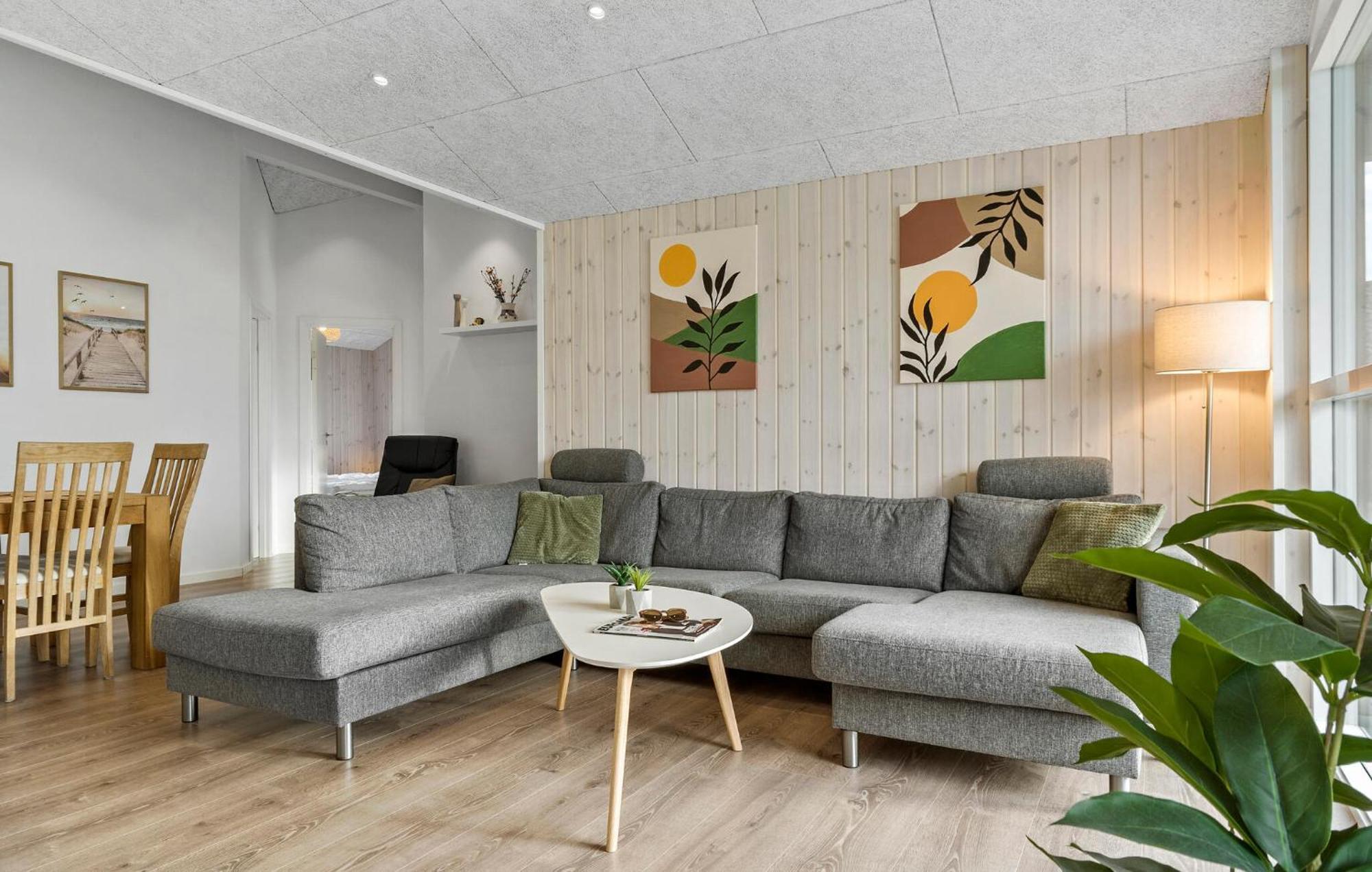 Beautiful Home In Tarm With Sauna Eksteriør bilde